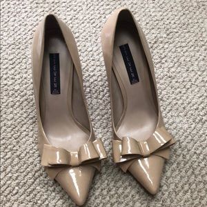 Steven by Steve Madden pumps with bows